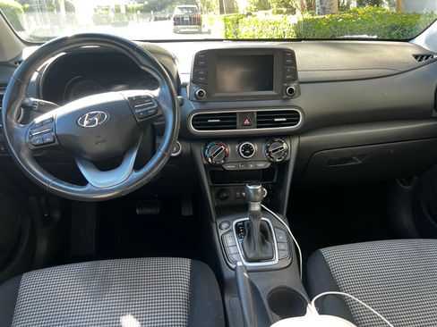 Used 2021 Hyundai Kona SEL image 8