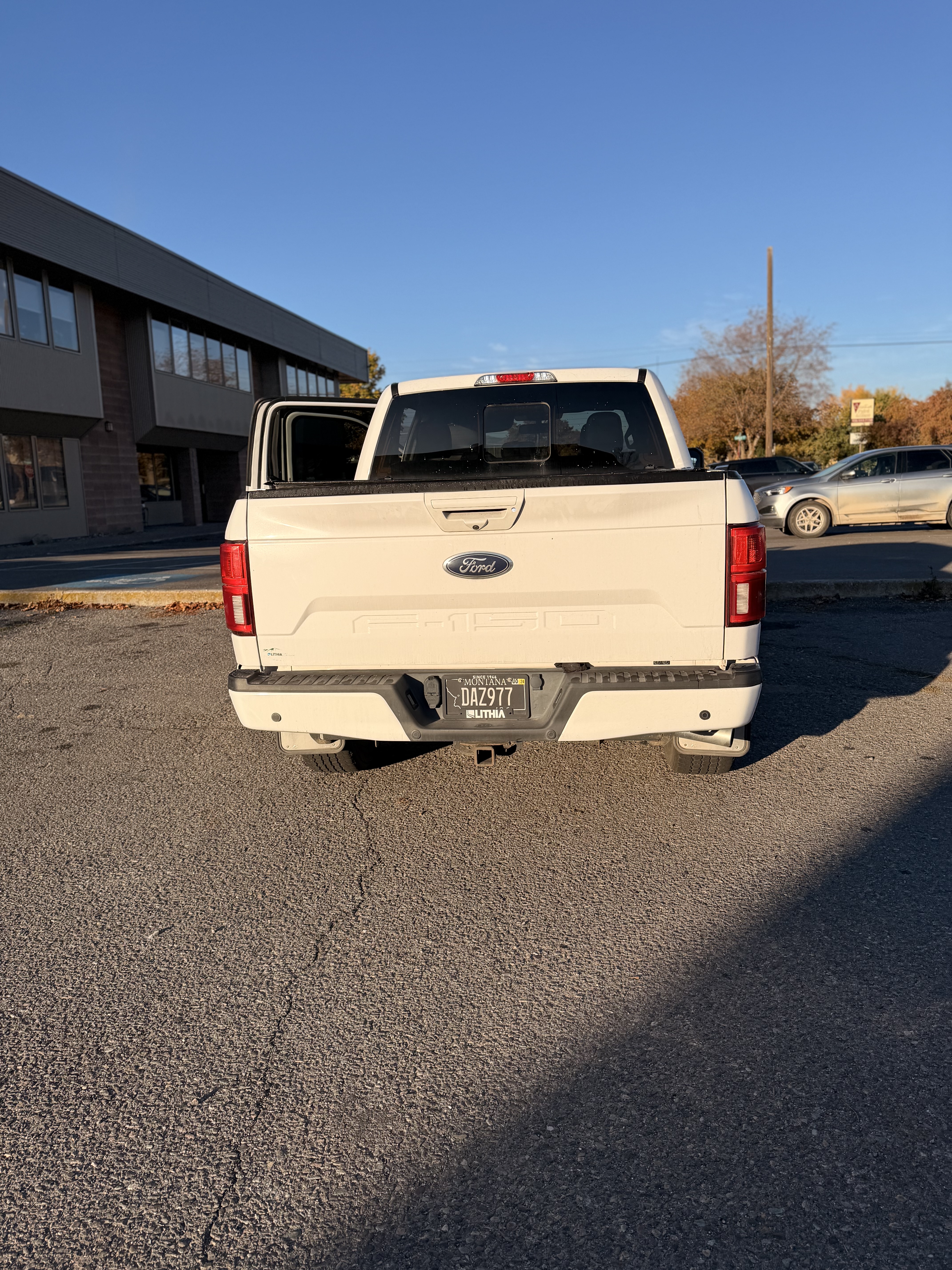 Used 2020 Ford F150 Lariat w/ Equipment Group 502A Luxury AWD/4WD image 14