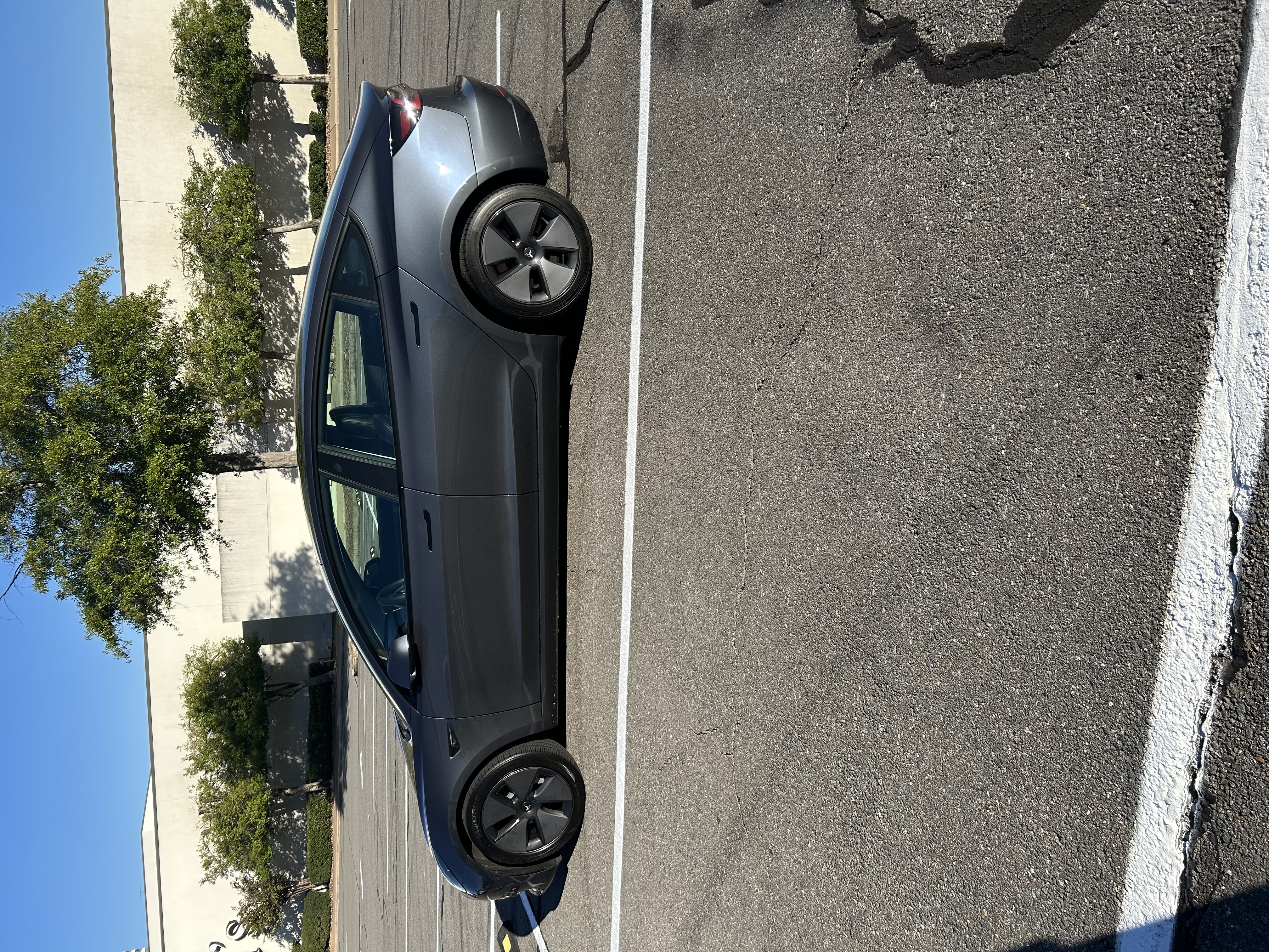 Used 2021 Tesla Model 3 Long Range AWD/4WD image 2