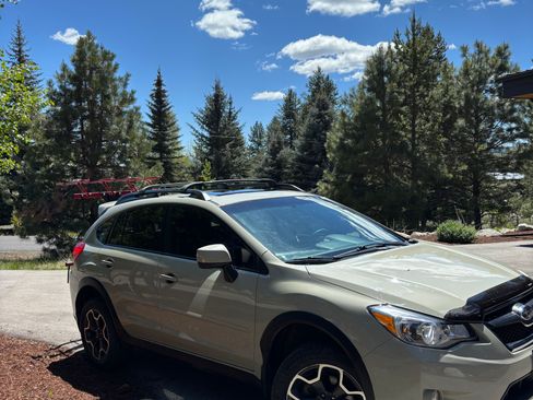 Used 2013 Subaru Crosstrek 2.0i Premium w/ Popular Pkg 1 AWD/4WD image 9