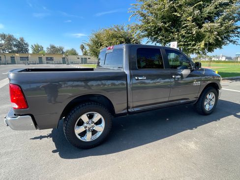 Used 2016 RAM 1500 Big Horn image 2