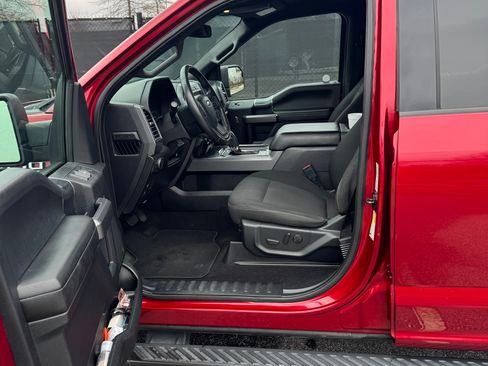 Used 2019 Ford F150 XLT w/ Equipment Group 302A Luxury image 6