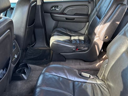 Used 2008 GMC Yukon XL Denali image 18