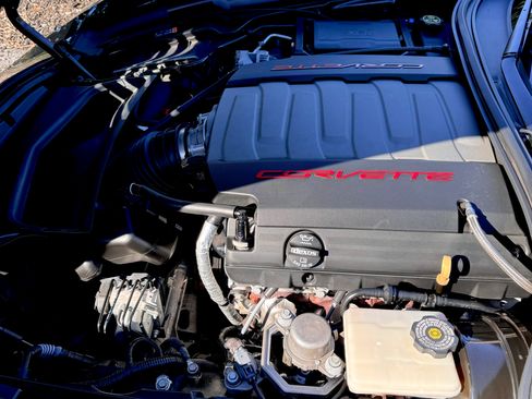 Used 2014 Chevrolet Corvette Stingray Coupe w/ 2LT Preferred Equipment Group image 5