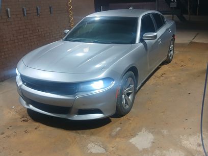 Used 2015 Dodge Charger SXT