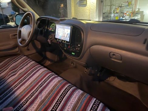 Used 2006 Toyota Tundra 2WD Regular Cab image 15