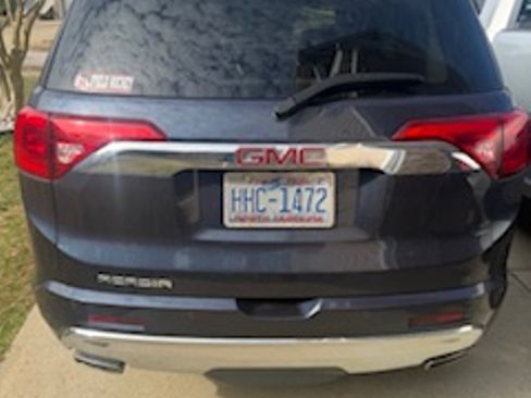 Used 2018 GMC Acadia Denali image 1