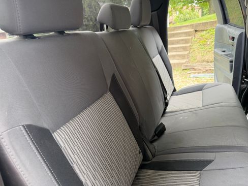 Used 2016 Toyota Tundra SR RWD image 9