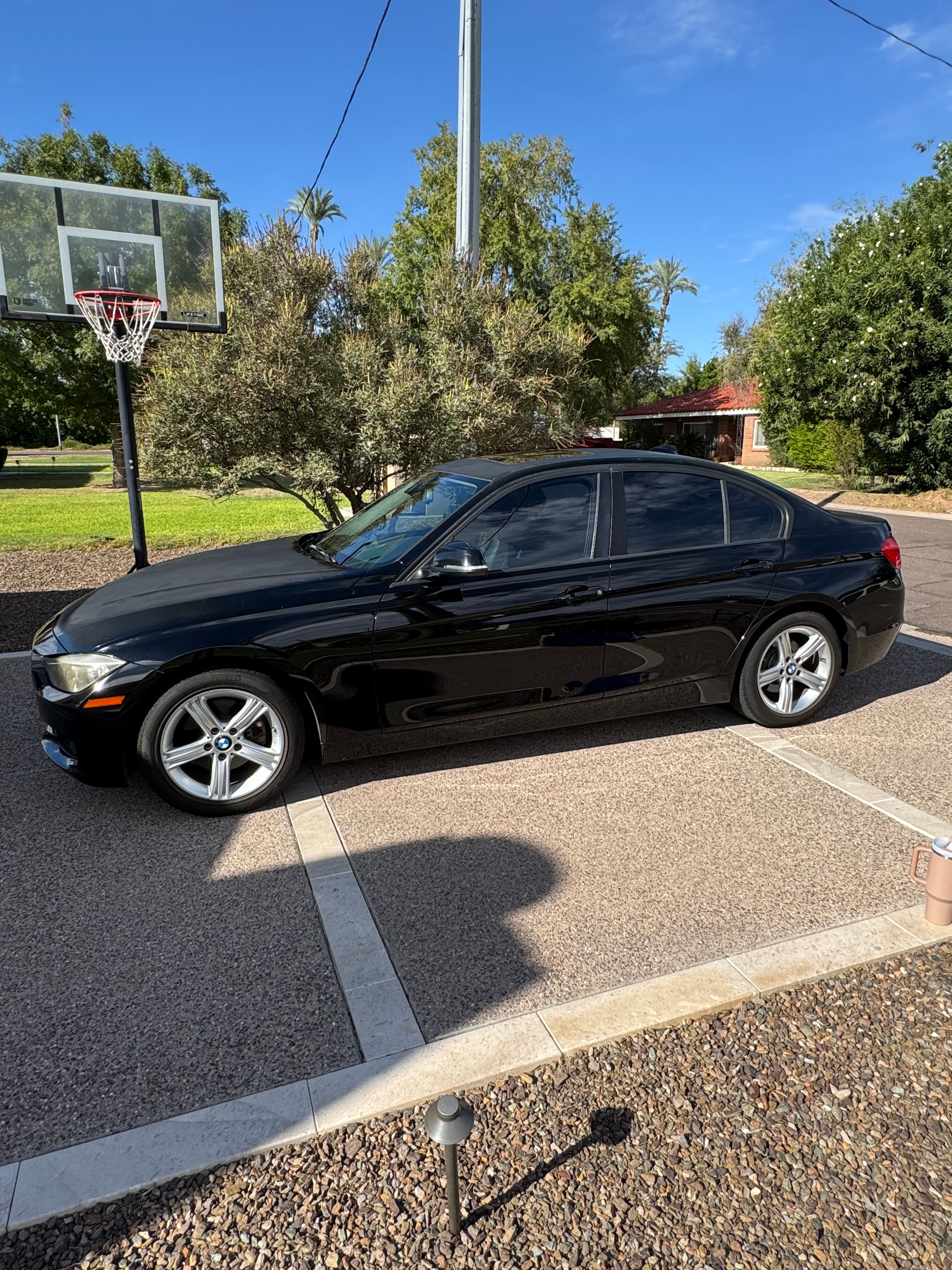 Used 2014 BMW 328i Sedan RWD image 1