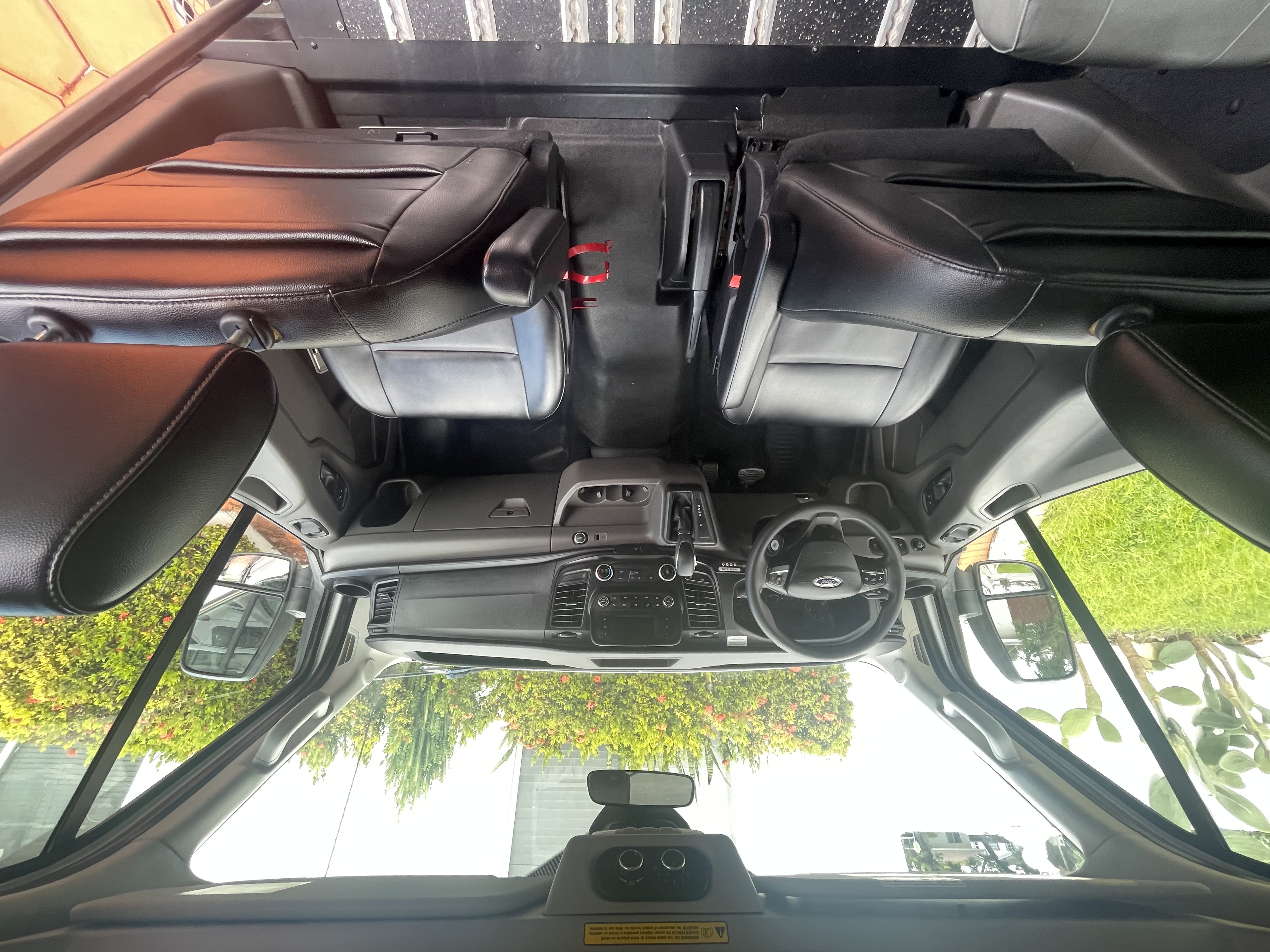 Used 2020 Ford Transit 150 XL RWD image 11