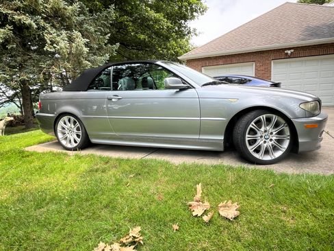 Used 2004 BMW 330Ci Convertible RWD image 6