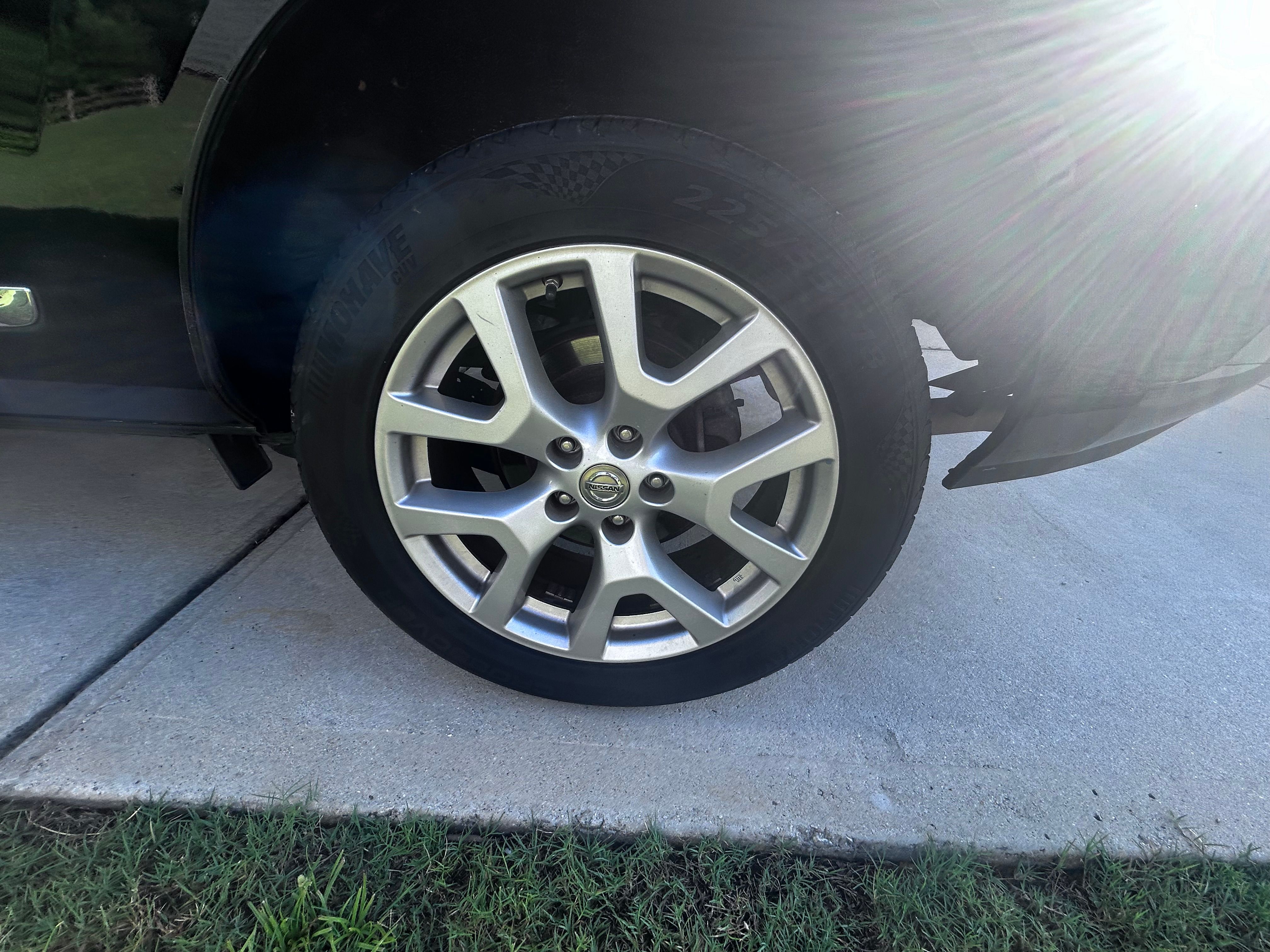 Used 2013 Nissan Rogue SL FWD image 14