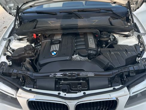 Used 2013 BMW 128i Convertible RWD image 15