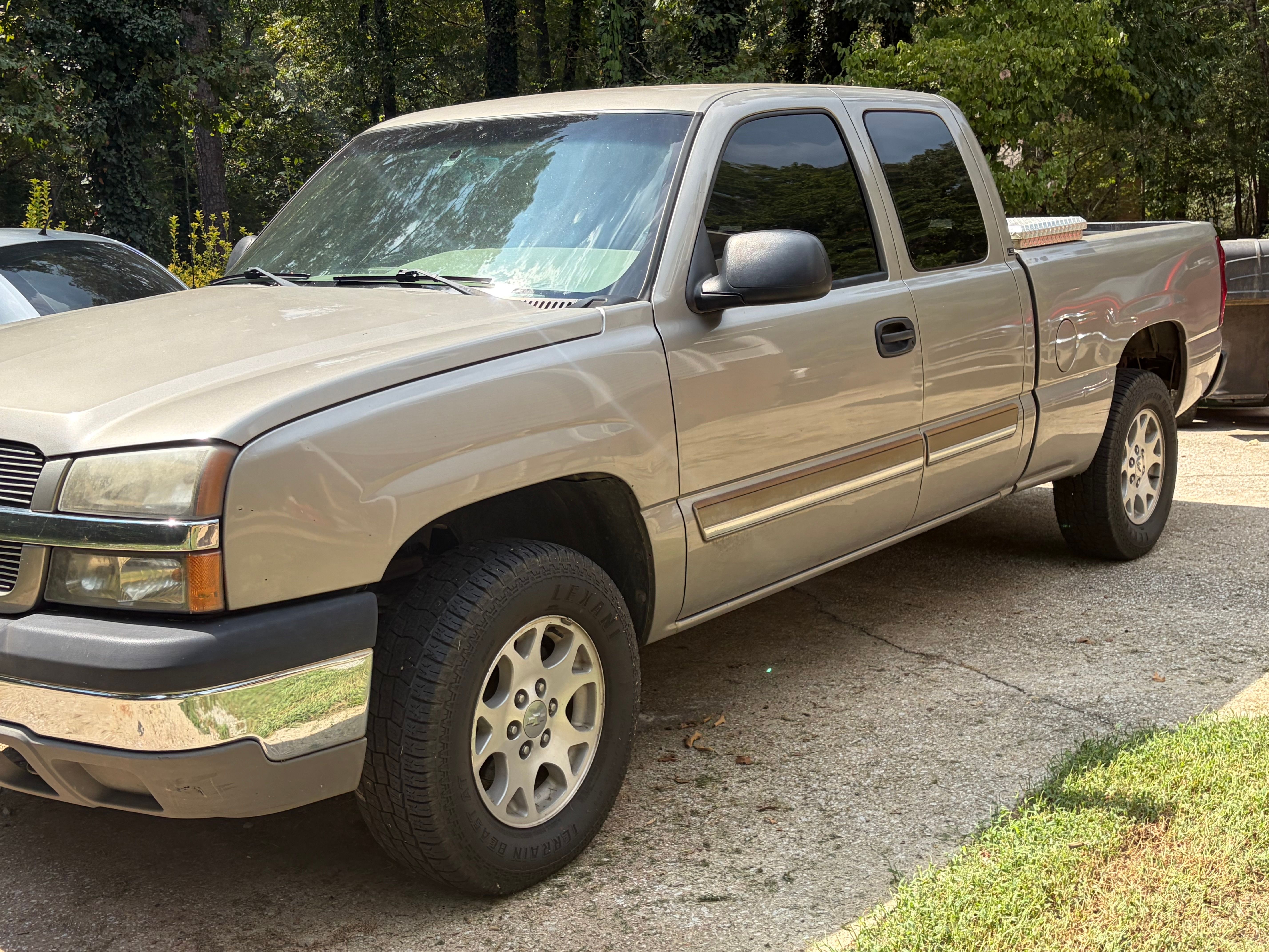 Used 2003 Chevrolet Silverado 1500 LS RWD image 5