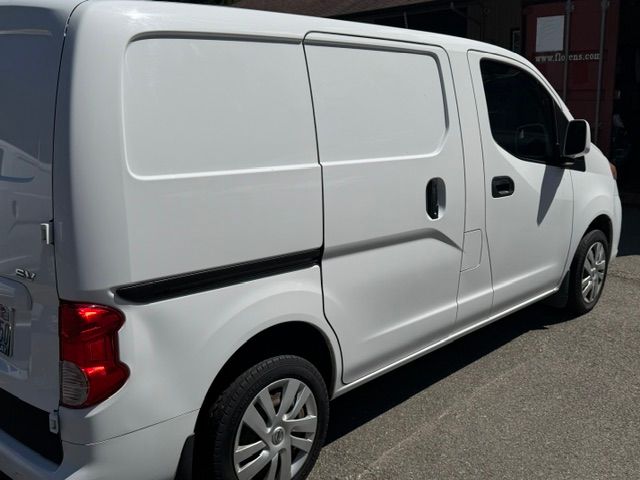 Used 2020 Nissan NV200 SV FWD image 2