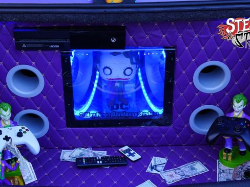 Used 2016 Dodge Charger SRT Hellcat image 11