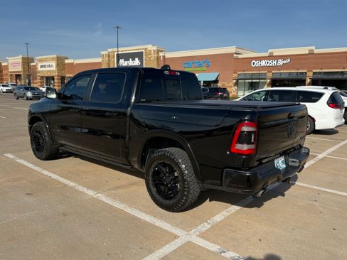 Used 2020 RAM 1500 Limited w/ Black Appearance Package image 14