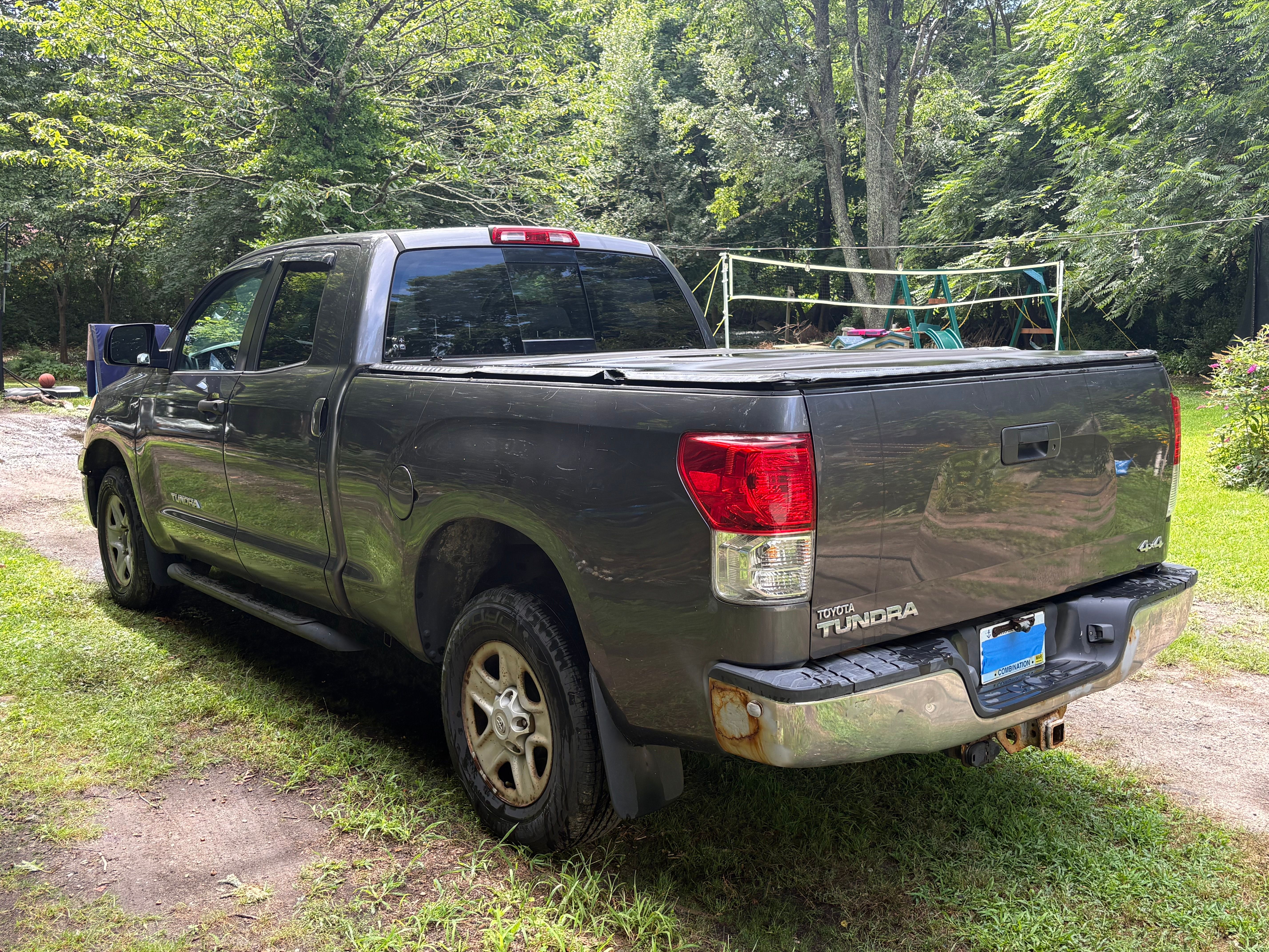 Used 2013 Toyota Tundra 4x4 Double Cab w/ Tow Pkg image 12