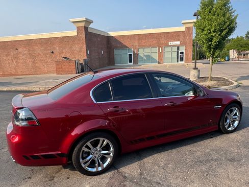 Used 2009 Pontiac G8 GT w/ Premium Package RWD image 9