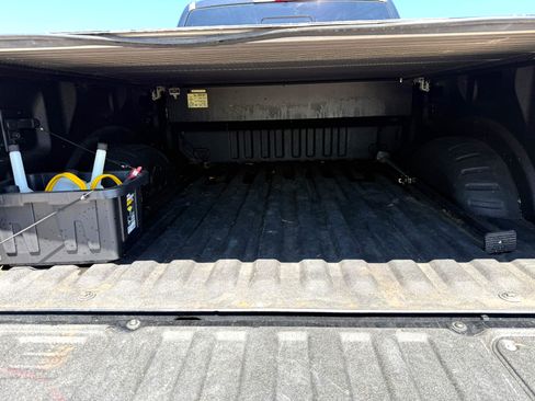 Used 2023 Ford F250 Lariat w/ Lariat Ultimate Package AWD/4WD image 13