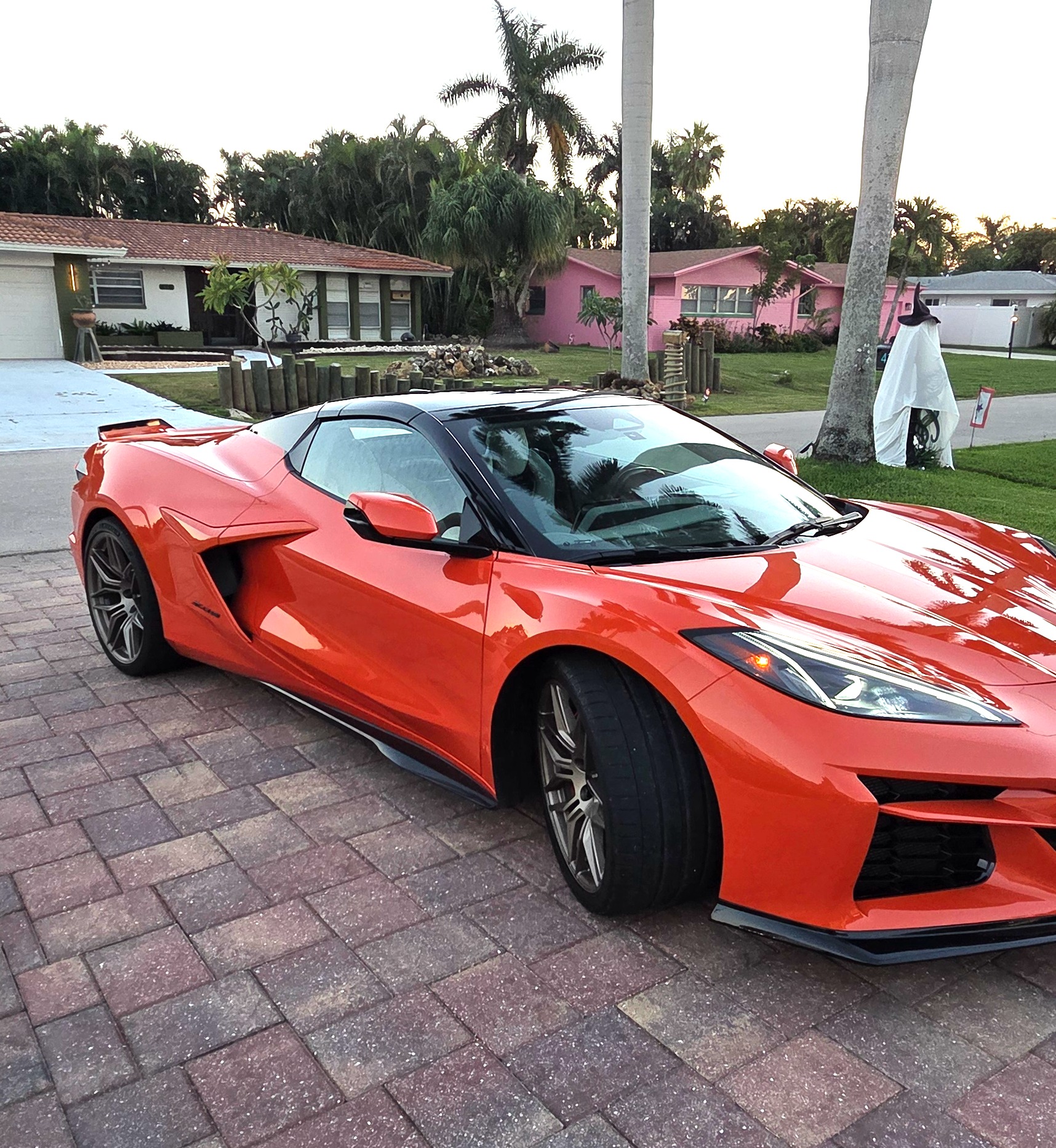 Used 2026 Chevrolet Corvette Z06 w/ Stealth Interior Trim Package RWD image 5