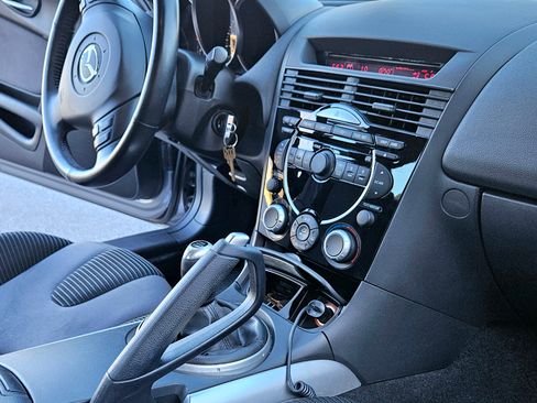 Used 2005 MAZDA RX-8 w/ MT Touring Pkg image 17