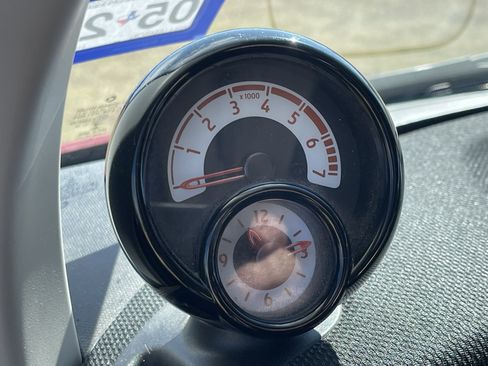 Used 2017 smart fortwo Prime image 10