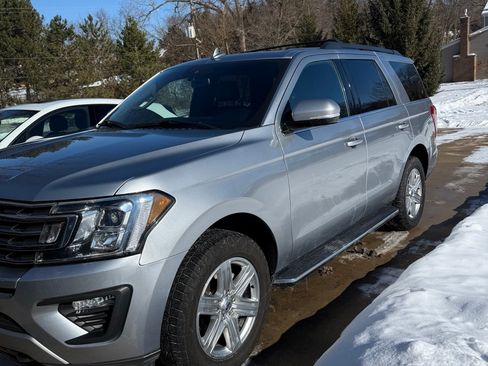 Used 2020 Ford Expedition XLT w/ Equipment Group 202A image 2