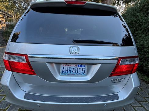 Used 2005 Honda Odyssey Touring image 11
