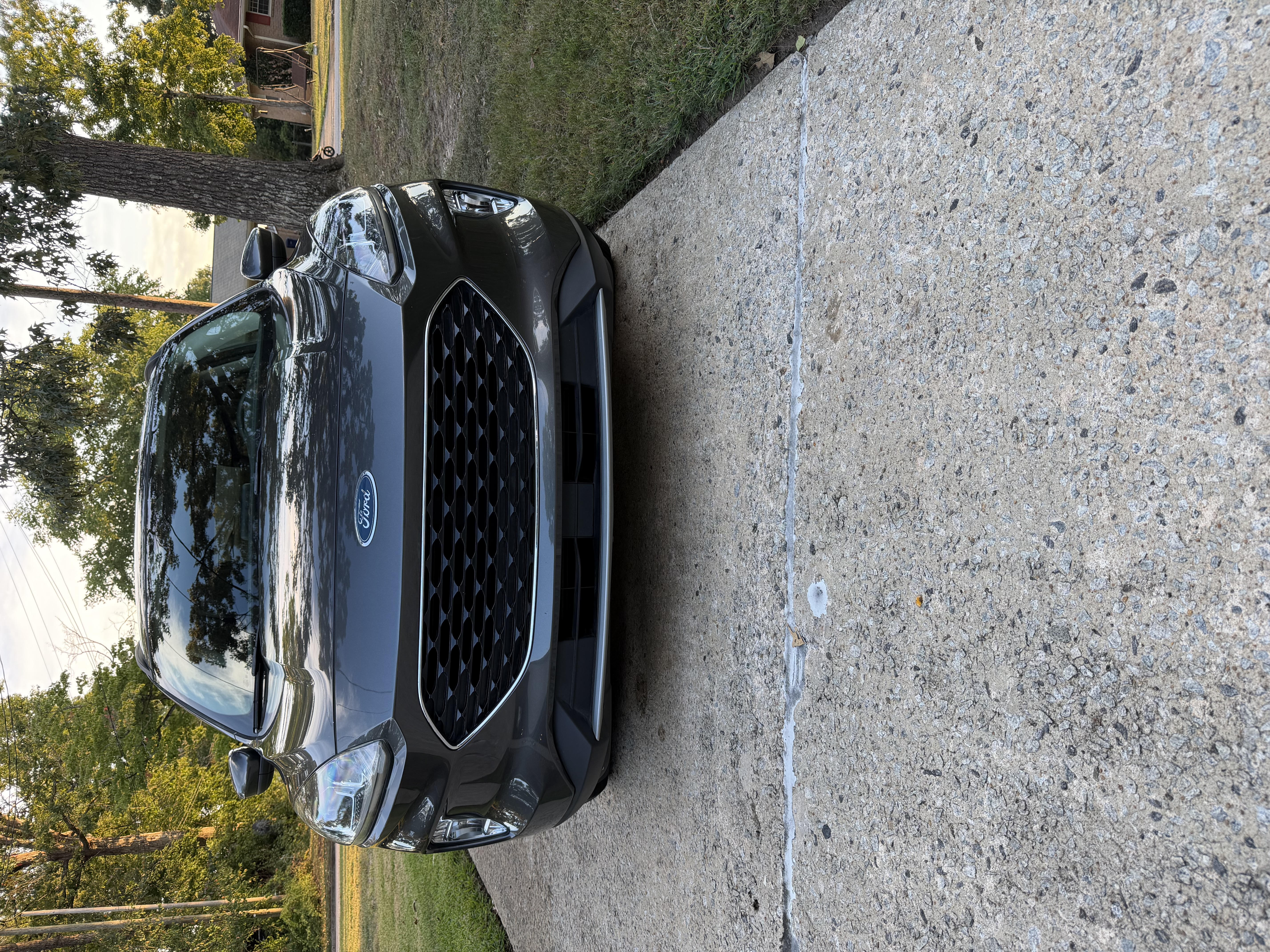 Used 2020 Ford Escape SEL FWD image 14