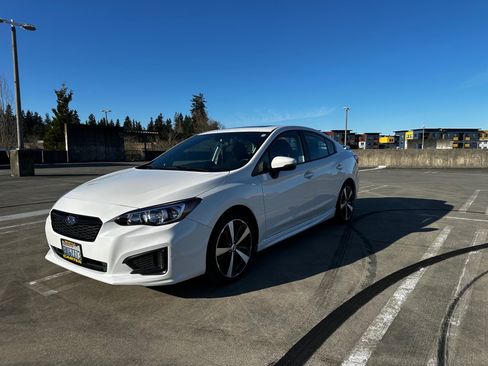 Used 2018 Subaru Impreza 2.0i Sport image 2