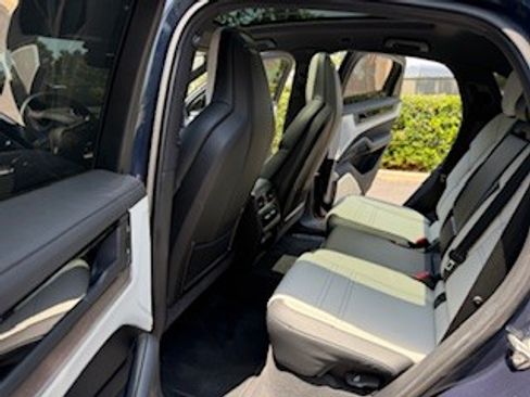 Used 2024 Porsche Cayenne S image 5