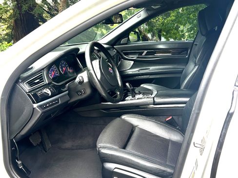 Used 2013 BMW ALPINA B7 image 12