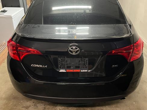 Used 2017 Toyota Corolla SE image 14