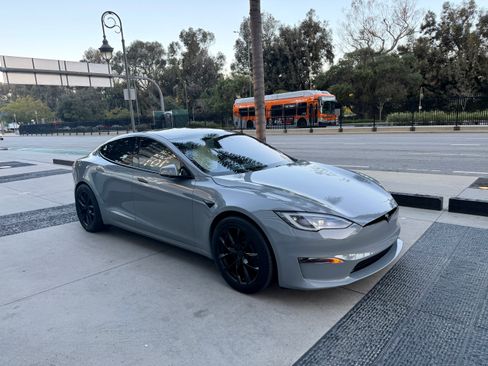 Used 2023 Tesla Model S Standard Range AWD/4WD image 9
