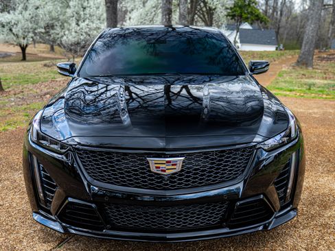 Used 2024 Cadillac CT5 V Blackwing w/ Driver Assist Package image 4