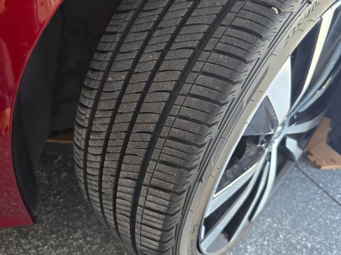 Used 2019 Nissan Altima 2.0 Platinum FWD image 5