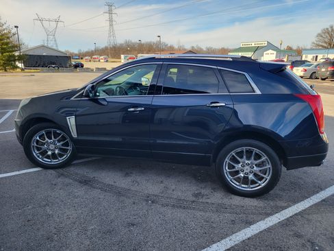 Used 2015 Cadillac SRX Performance w/ Driver Awareness Package image 2