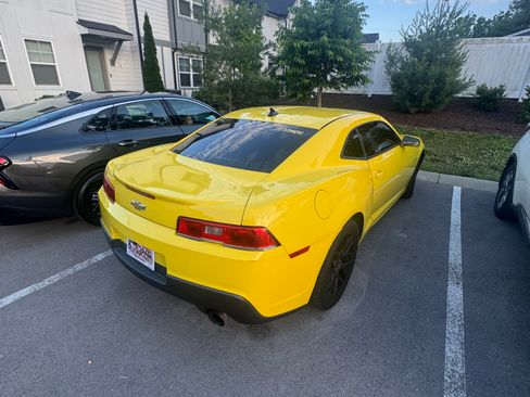 Used 2015 Chevrolet Camaro LS RWD image 6