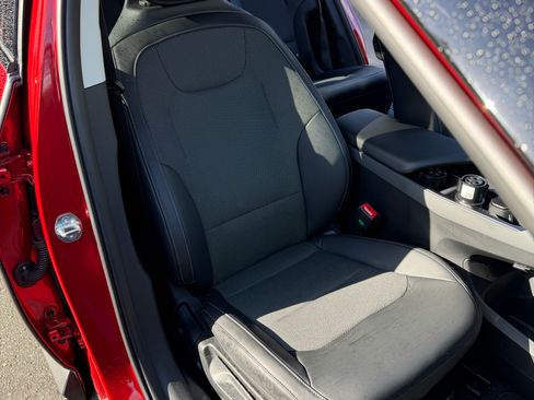 Used 2025 Kia EV6 Light image 13