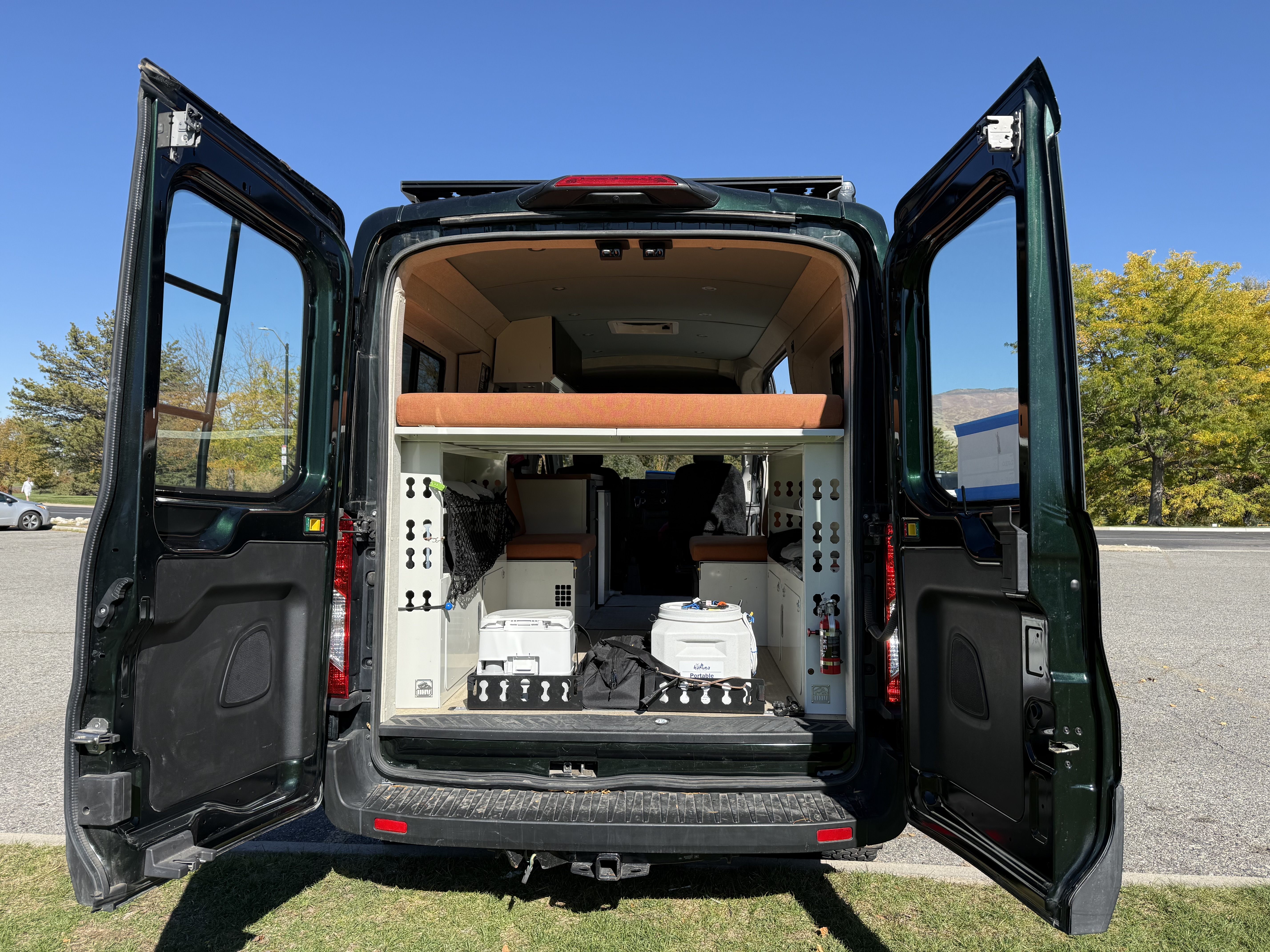Used 2020 Ford Transit 250 Medium Roof AWD image 11