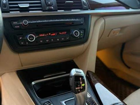 Used 2014 BMW 328d xDrive Sedan image 10