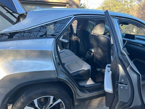 Used 2018 Lexus RX 350 FWD w/ Premium Package image 8