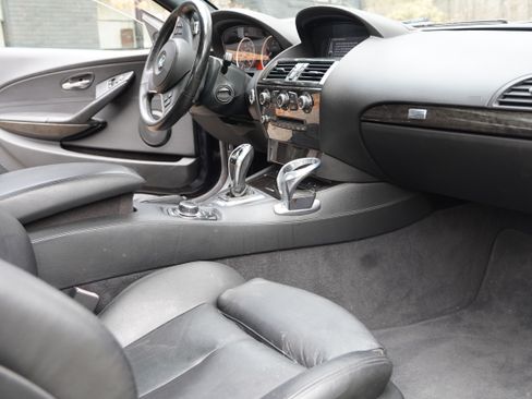 Used 2010 BMW 650i Coupe image 10