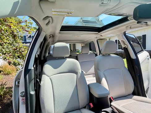 Used 2016 Subaru Forester 2.5i Premium w/ Popular Package #2 AWD/4WD image 15