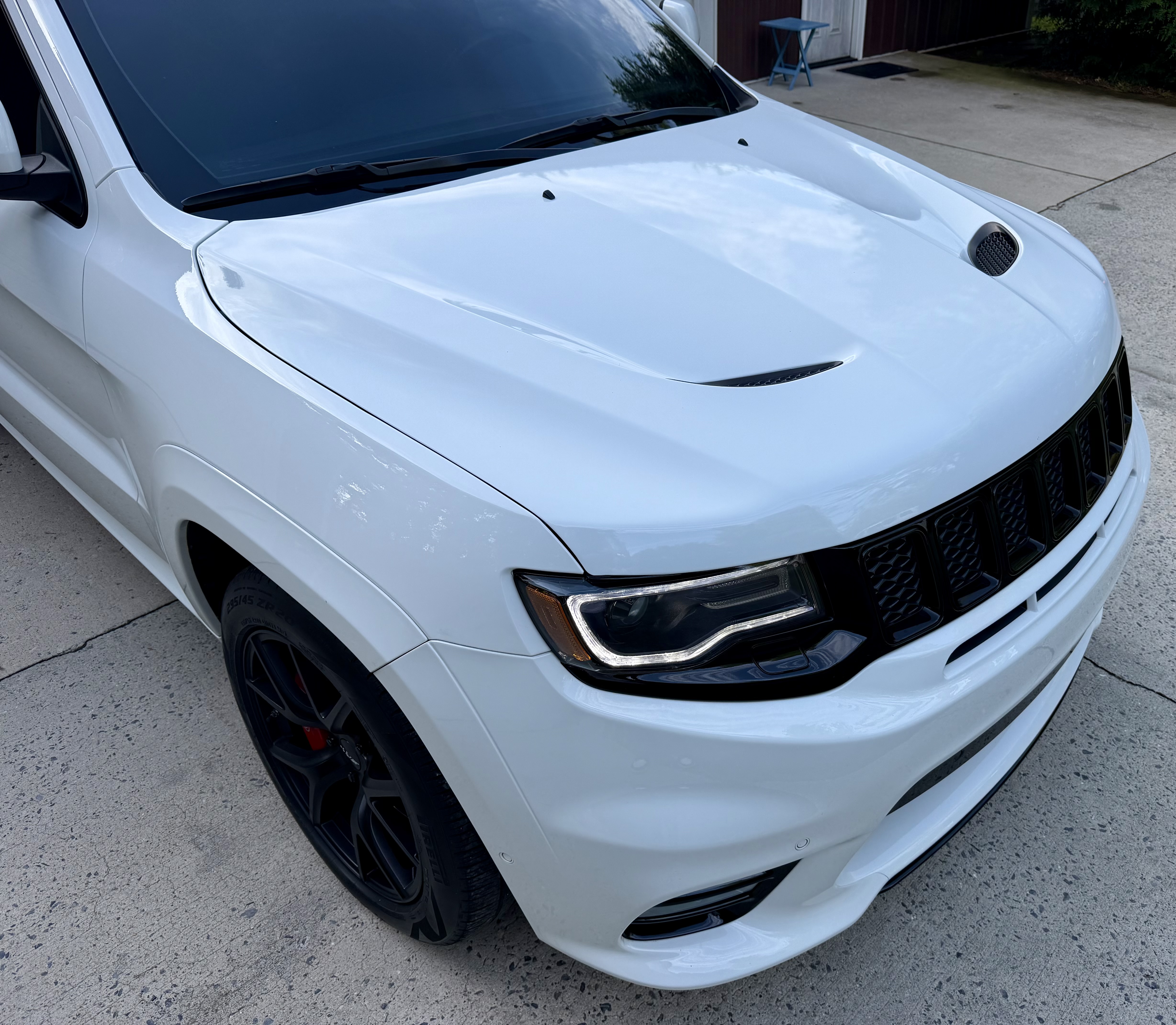 Used 2020 Jeep Grand Cherokee SRT AWD/4WD image 8