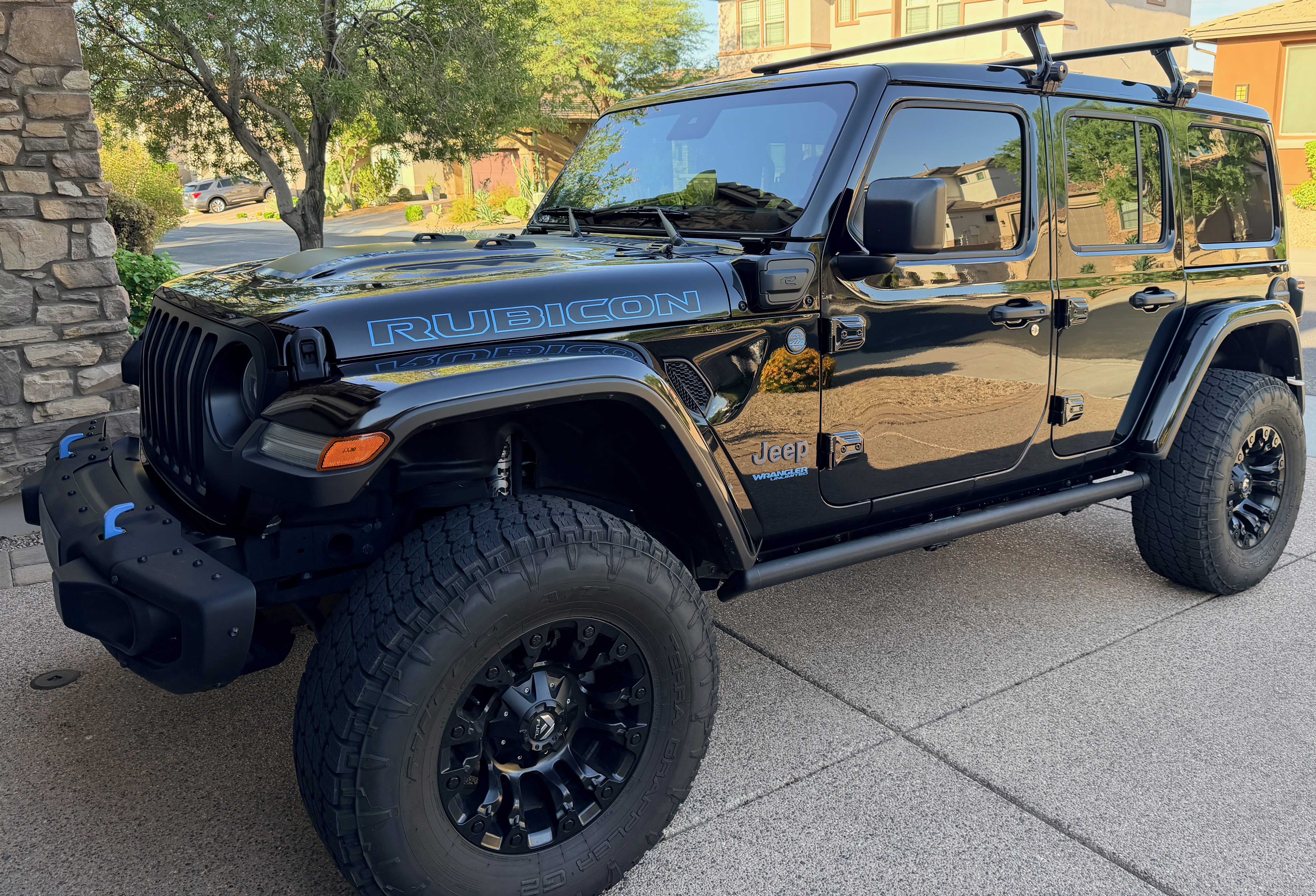 Used 2022 Jeep Wrangler Unlimited Rubicon 4xe w/ Steel Bumper Group AWD/4WD image 1