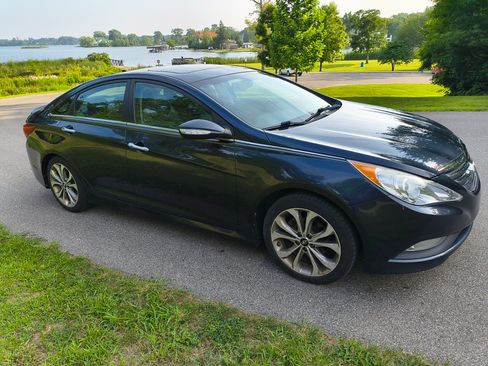 Used 2014 Hyundai Sonata SE w/ Premium Package 04 image 4