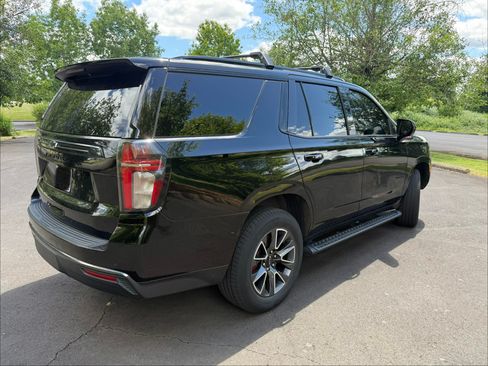 Used 2021 Chevrolet Tahoe Z71 w/ Rear Media and Nav Package AWD/4WD image 5