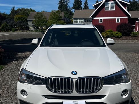 Used 2016 BMW X3 xDrive28i AWD/4WD image 4